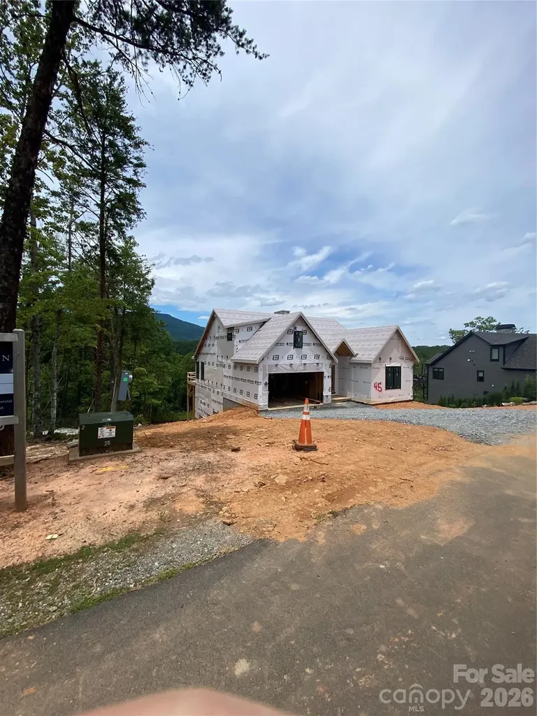 2 Jackson Ridge Lane Mill Spring NC 28756
