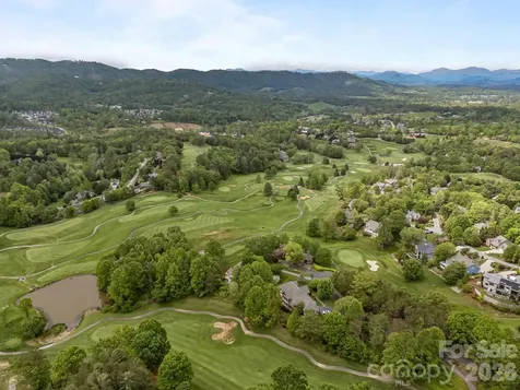 46 Hawtree Court Weaverville NC 28787