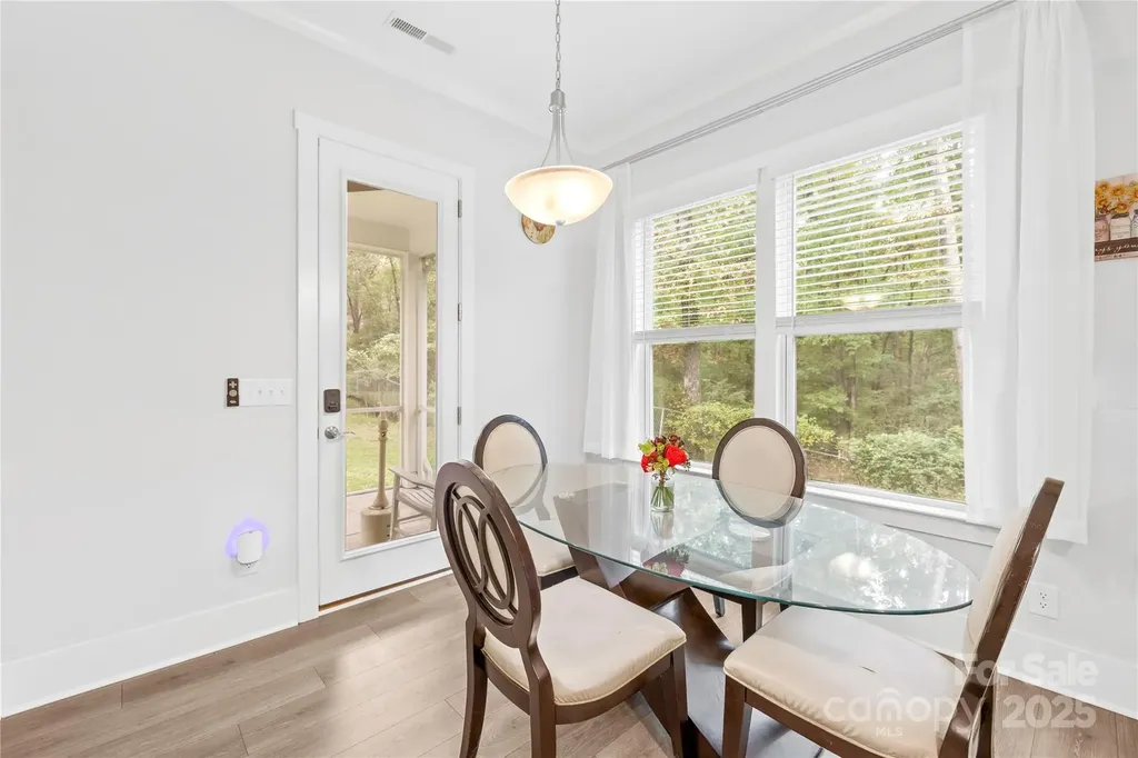 1727 Grace Lane Charlotte NC 28262