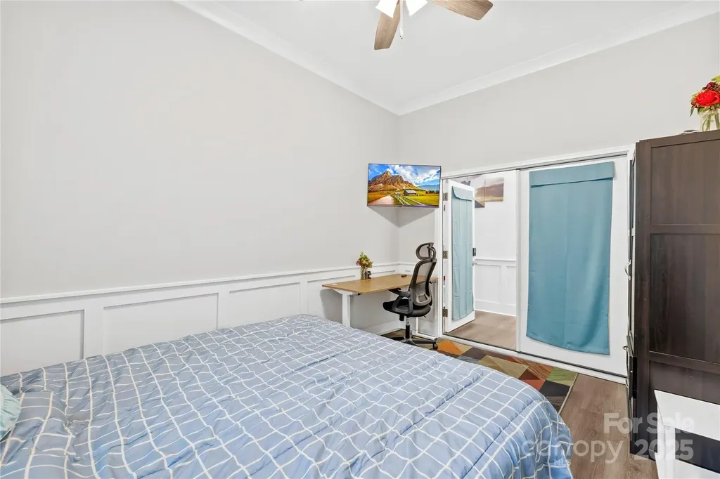 1727 Grace Lane Charlotte NC 28262