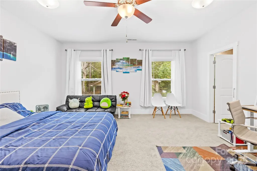 1727 Grace Lane Charlotte NC 28262