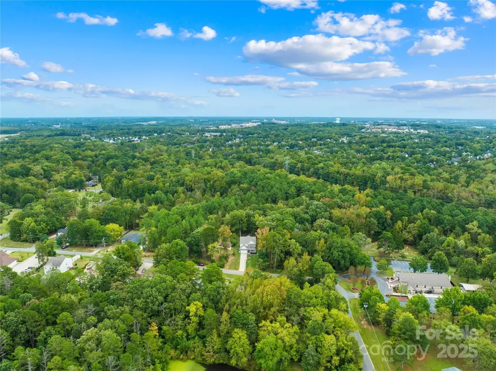 1727 Grace Lane Charlotte NC 28262