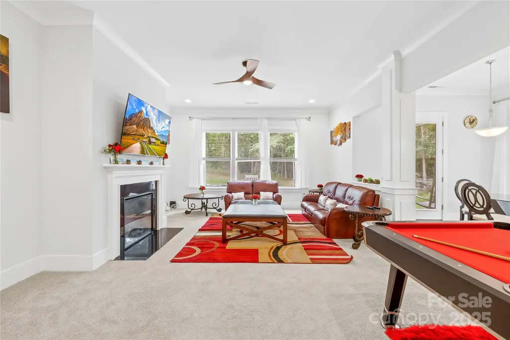 1727 Grace Lane Charlotte NC 28262