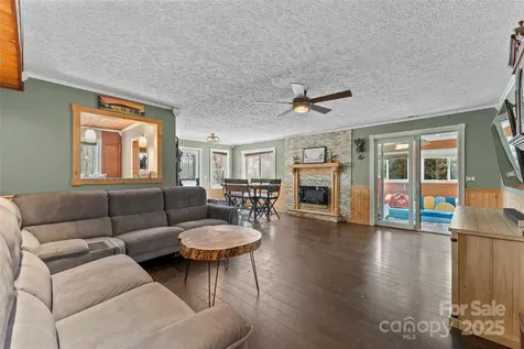 3610 Collettsville Road Lenoir NC 28645