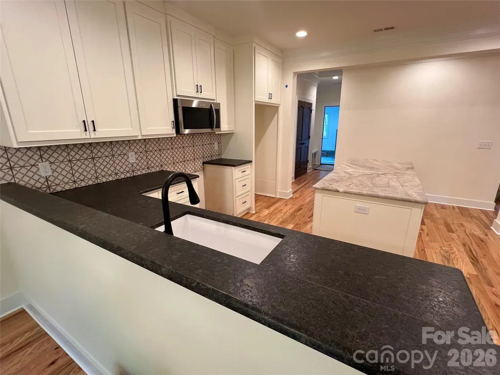 435 Soquili Drive Brevard NC 28712