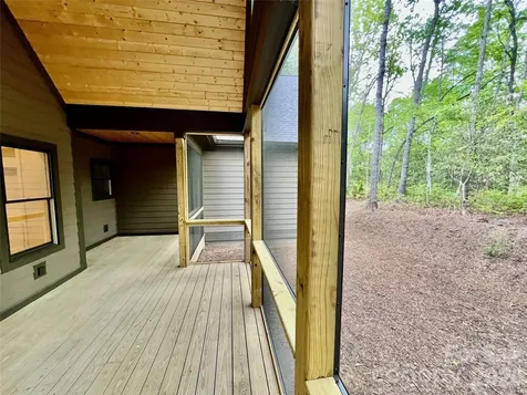 435 Soquili Drive Brevard NC 28712