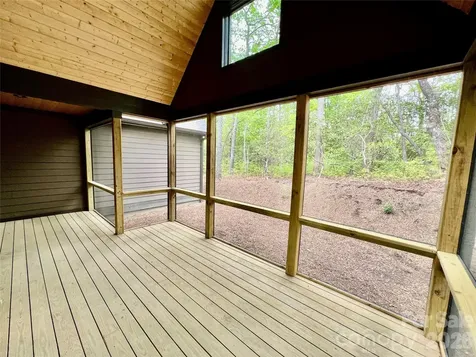 435 Soquili Drive Brevard NC 28712