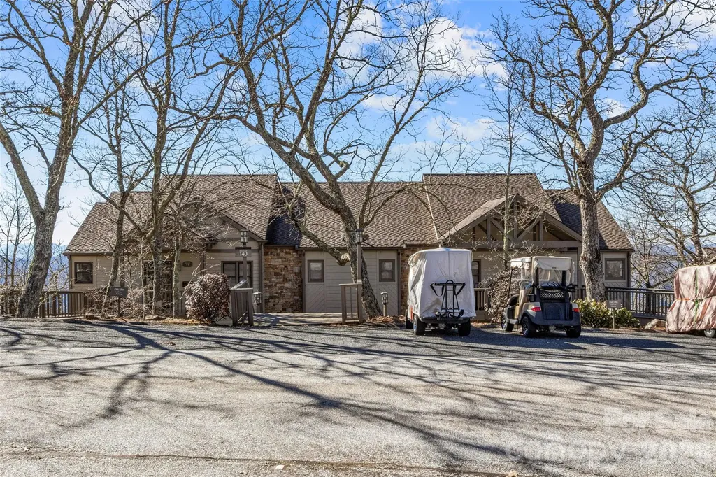 140 Slickrock Road Burnsville NC 28714