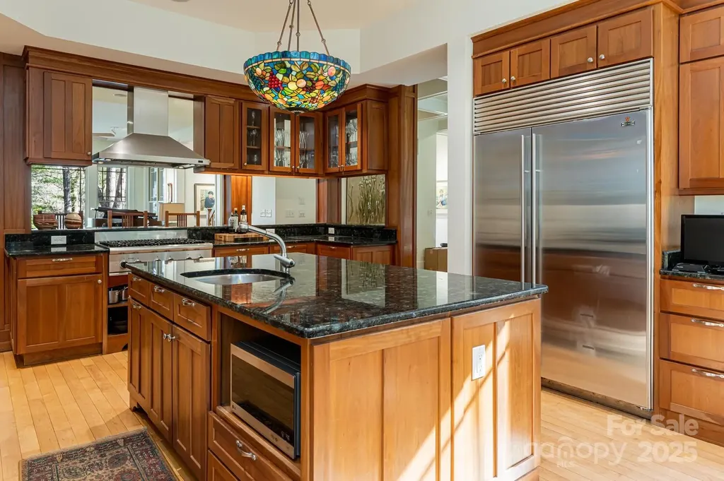 343 Racquet Club Road Asheville NC 28803