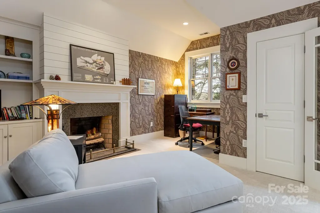 343 Racquet Club Road Asheville NC 28803