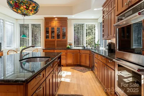 343 Racquet Club Road Asheville NC 28803