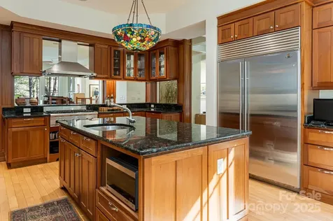 343 Racquet Club Road Asheville NC 28803
