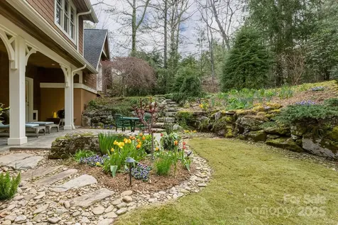 343 Racquet Club Road Asheville NC 28803
