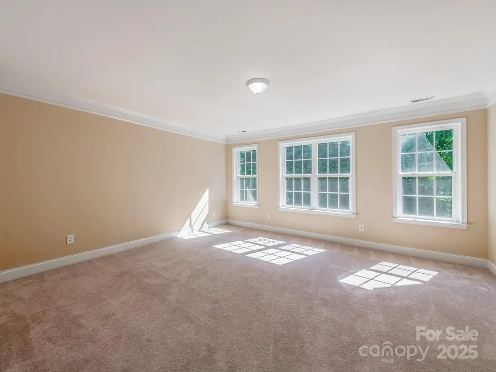 533 Montgrove Place NW Concord NC 28027