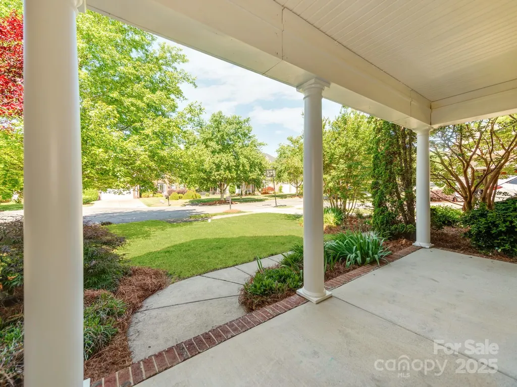 533 Montgrove Place NW Concord NC 28027