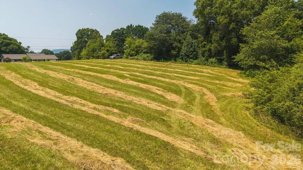 1040 Nc 90 Highway W Taylorsville NC 20681