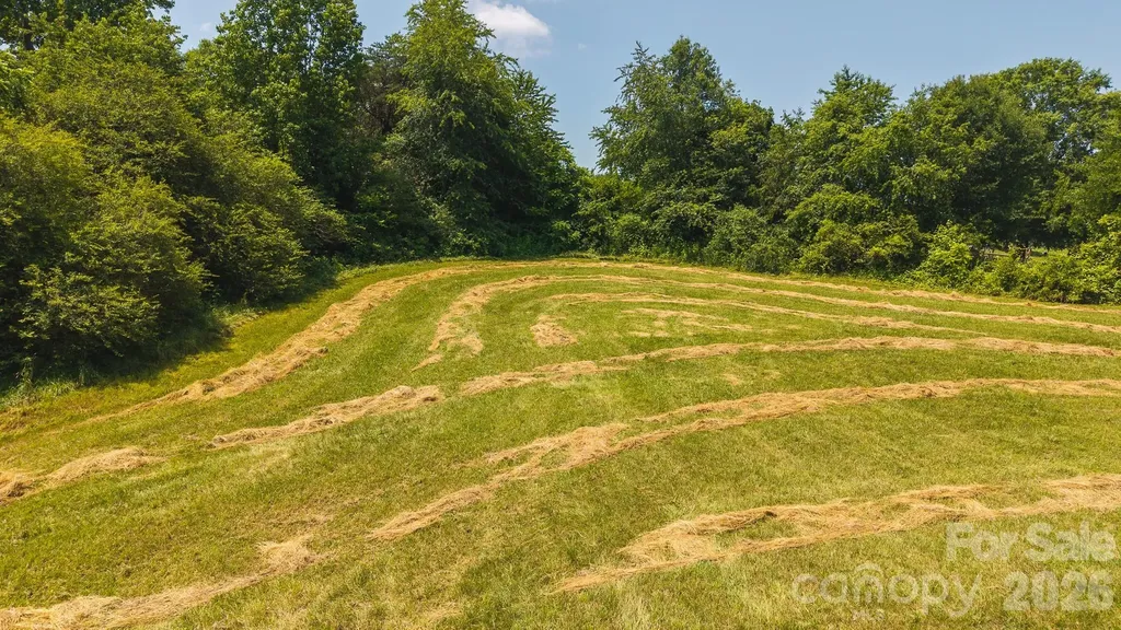 1040 Nc 90 Highway W Taylorsville NC 20681