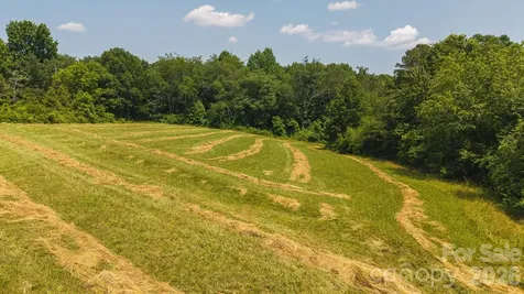 1040 Nc 90 Highway W Taylorsville NC 20681