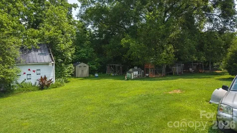 1040 Nc 90 Highway W Taylorsville NC 20681