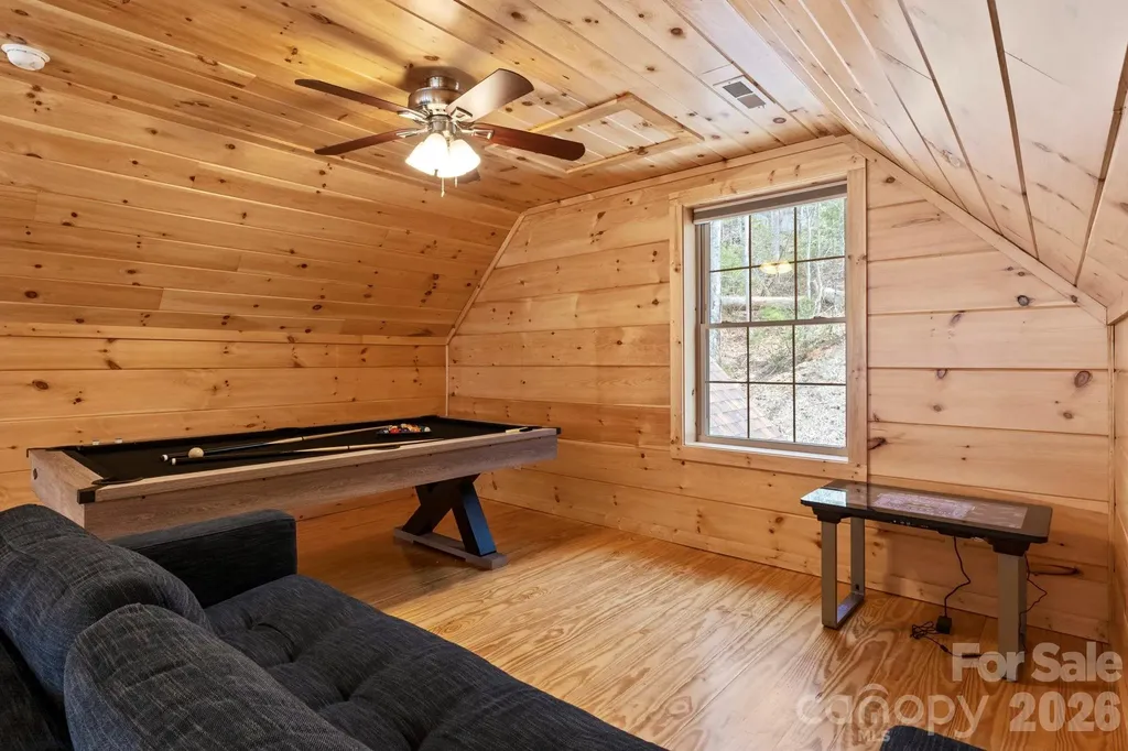 19 Frontier Court Asheville NC 28805