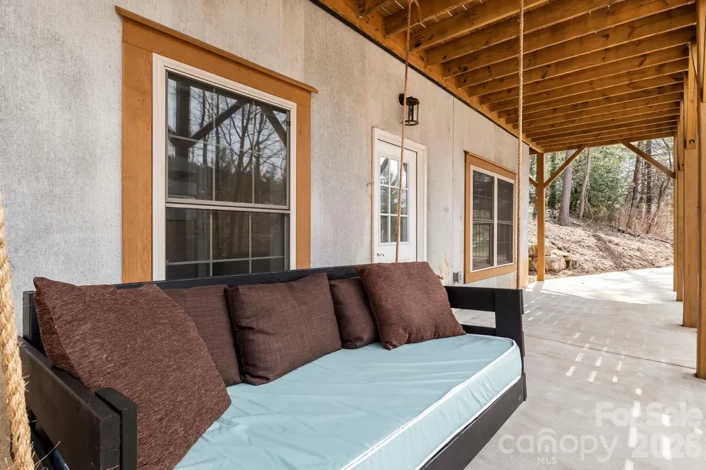 19 Frontier Court Asheville NC 28805