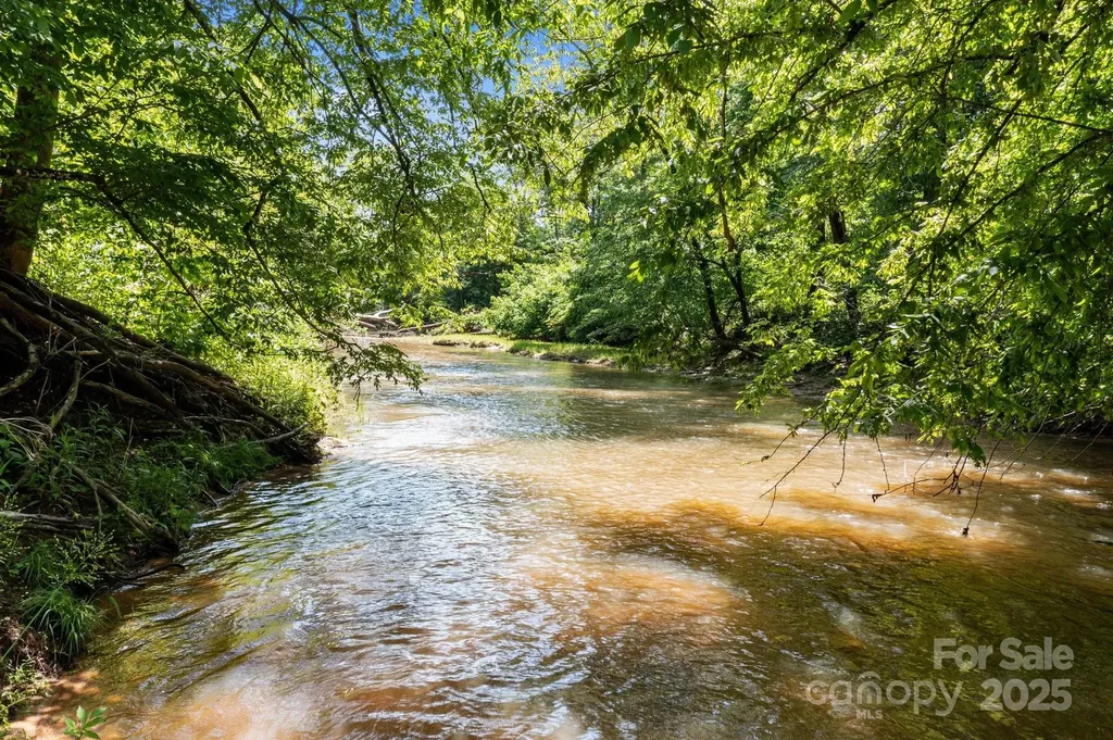 437 Linneys Mill Road Union Grove NC 28689