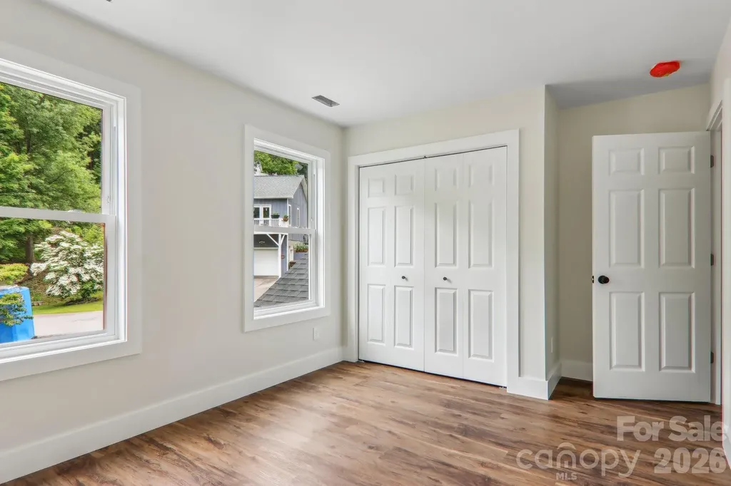 12 Whipoorwill Way Waynesville NC 28786