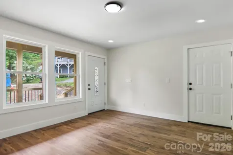 12 Whipoorwill Way Waynesville NC 28786
