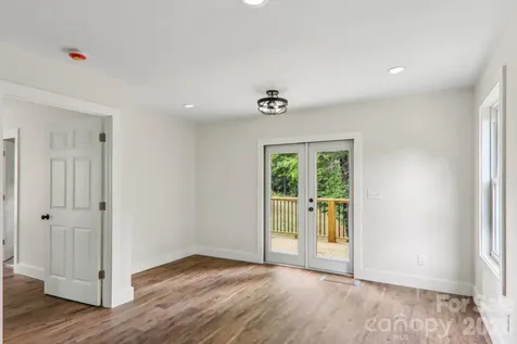 12 Whipoorwill Way Waynesville NC 28786