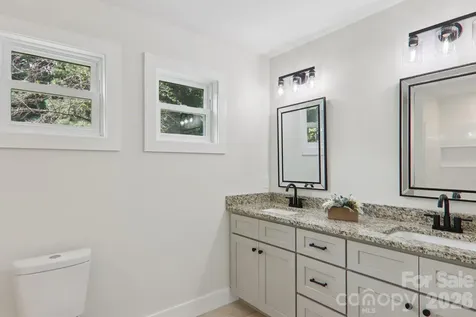 12 Whipoorwill Way Waynesville NC 28786
