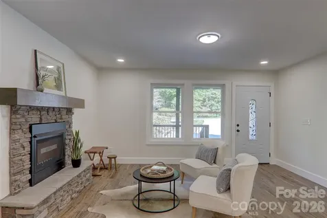 12 Whipoorwill Way Waynesville NC 28786