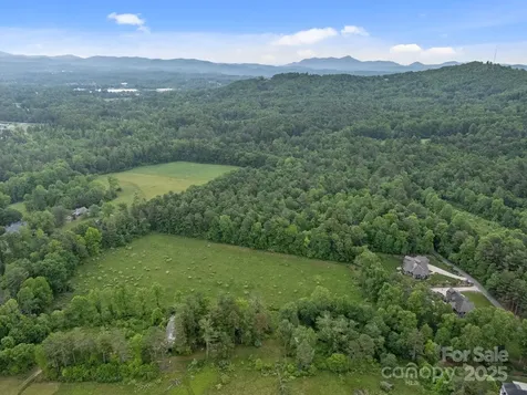 000 Red Fox Lane Flat Rock NC 28731