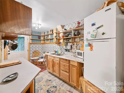 278 Mount View Drive Burnsville NC 28714