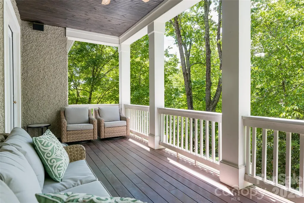 20 East Owl Creek Lane Fairview NC 28730