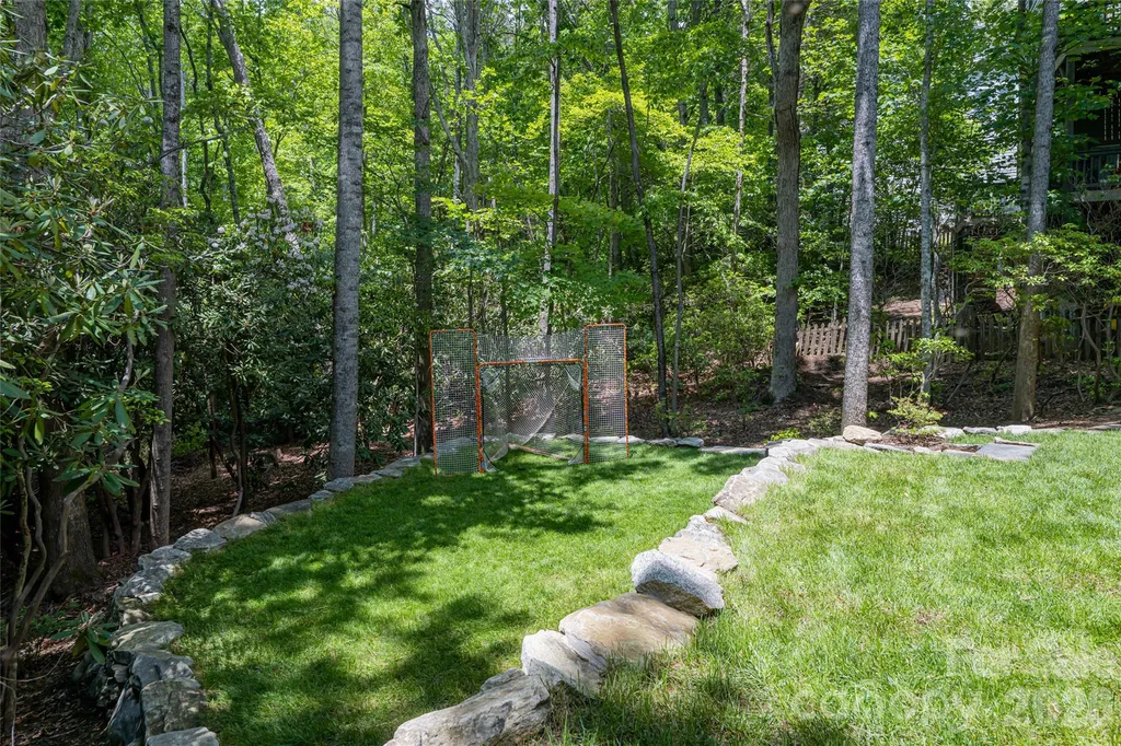 20 East Owl Creek Lane Fairview NC 28730