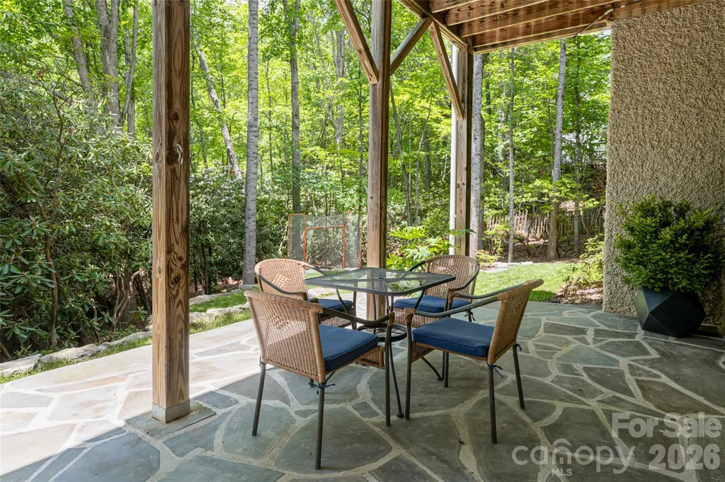 20 East Owl Creek Lane Fairview NC 28730