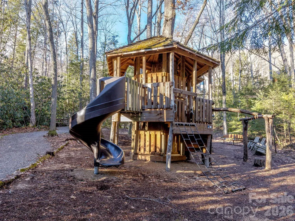 20 East Owl Creek Lane Fairview NC 28730
