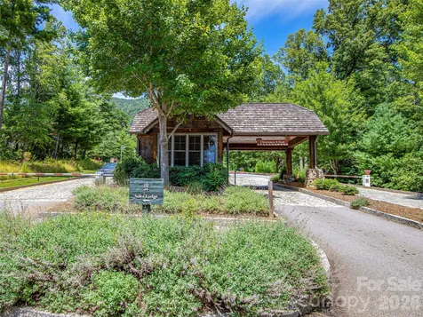 20 East Owl Creek Lane Fairview NC 28730