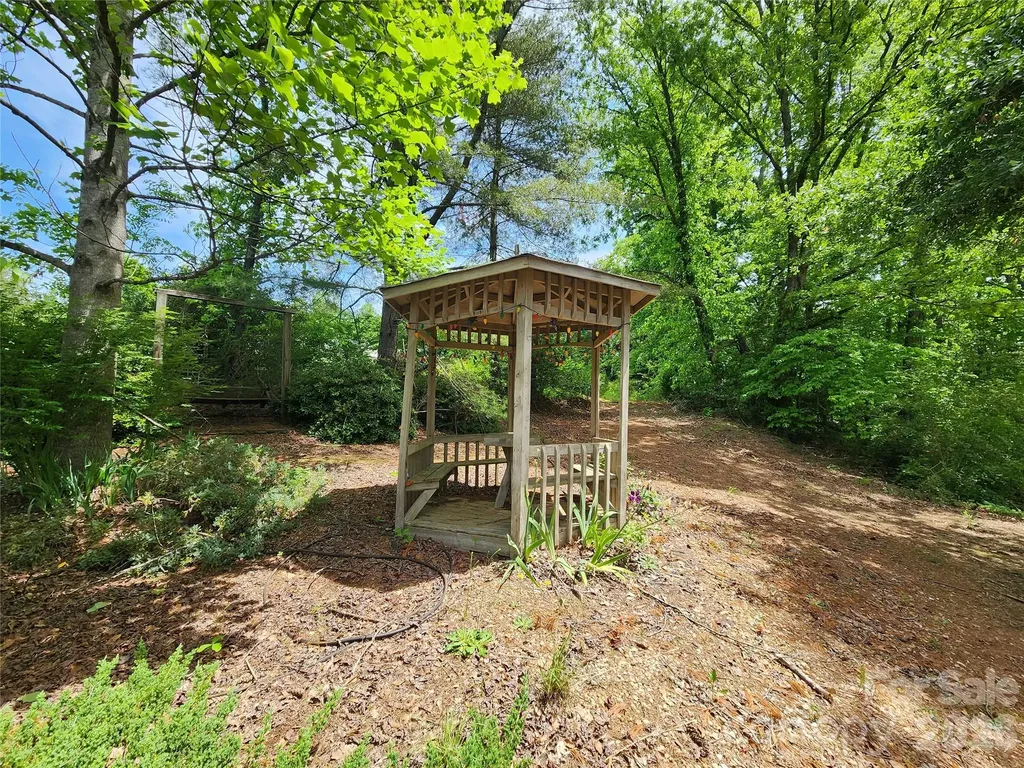 130 Susan Road Casar NC 28020