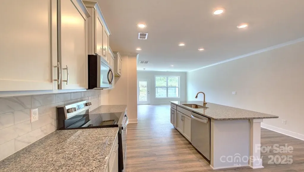 117 Sugg Trail Weaverville NC 28787