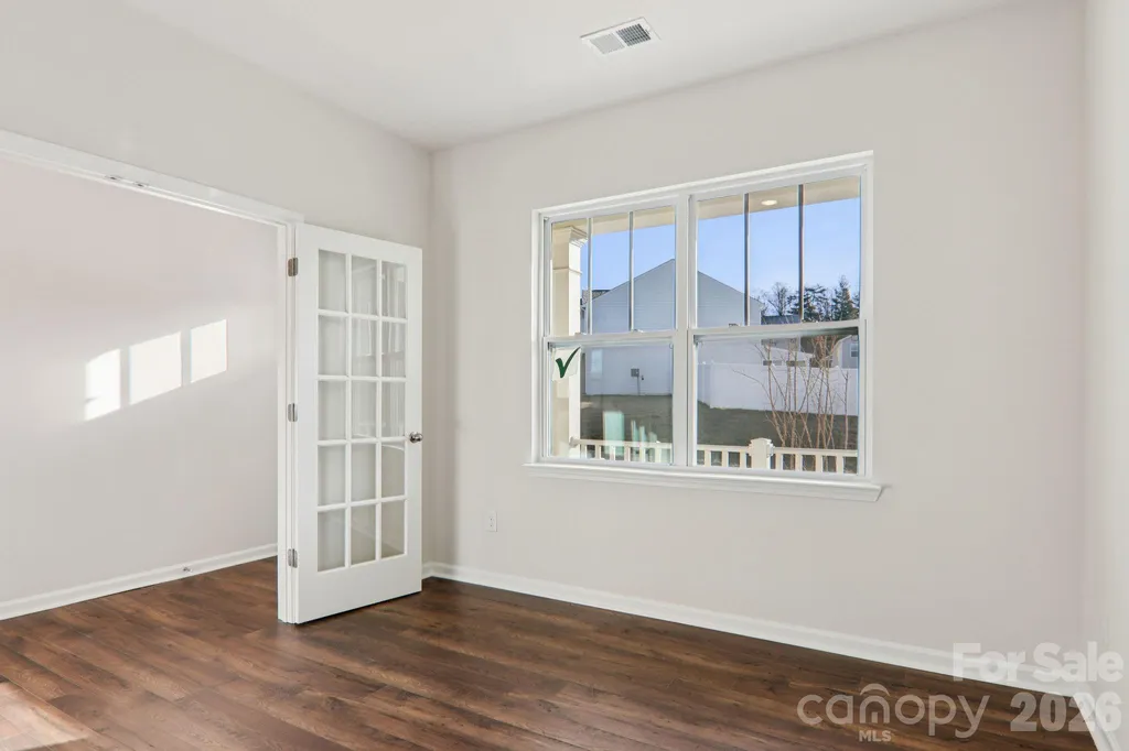 823 Adelston Lane Asheville NC 28804