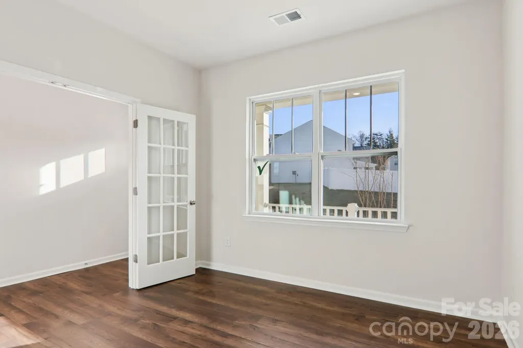 823 Adelston Lane Asheville NC 28804