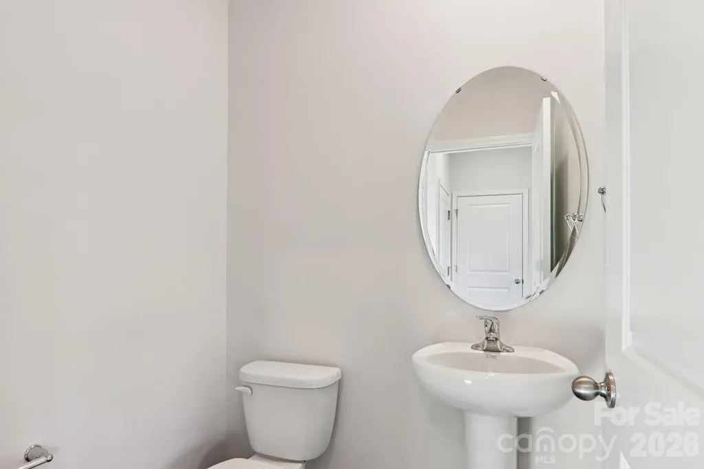 823 Adelston Lane Asheville NC 28804