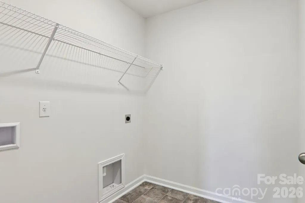 823 Adelston Lane Asheville NC 28804