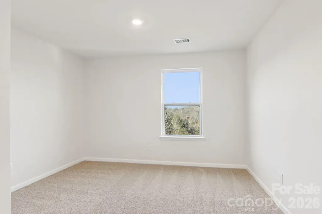 823 Adelston Lane Asheville NC 28804
