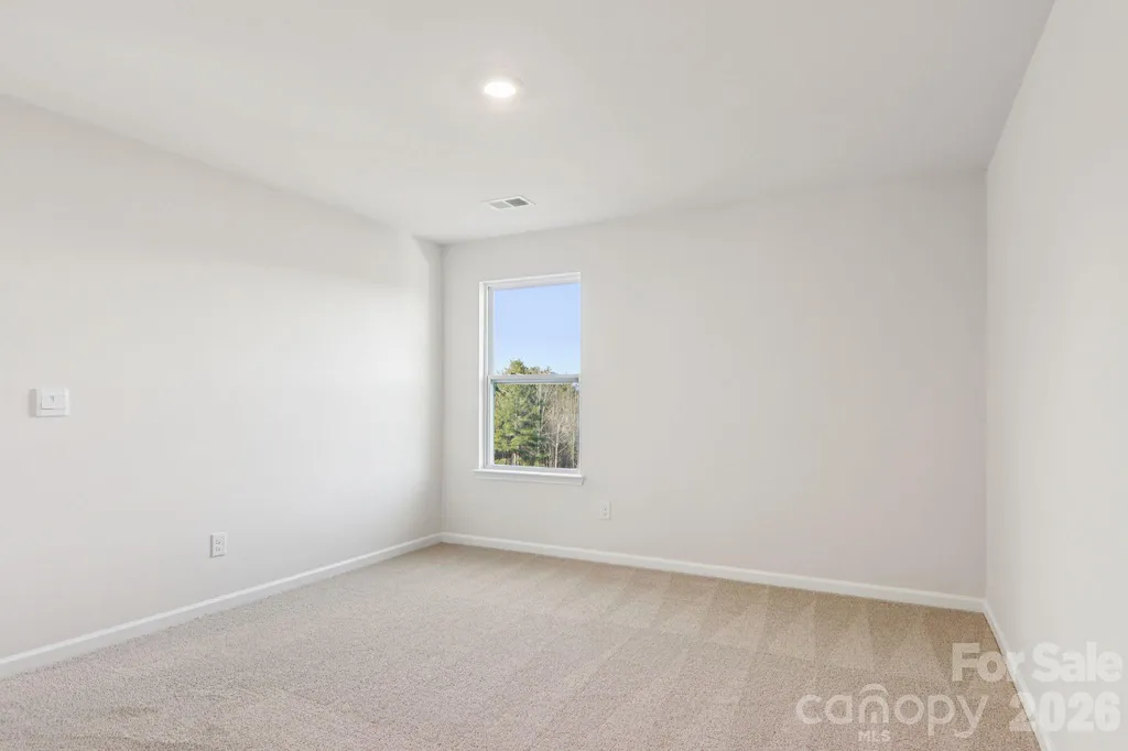 823 Adelston Lane Asheville NC 28804