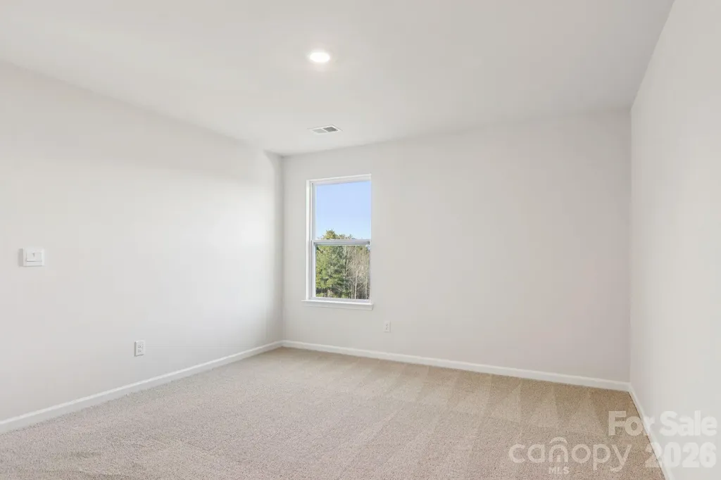 823 Adelston Lane Asheville NC 28804