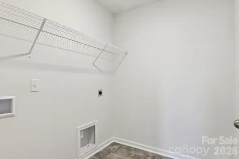 823 Adelston Lane Asheville NC 28804
