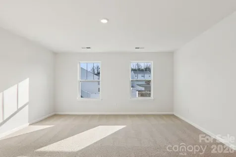 823 Adelston Lane Asheville NC 28804