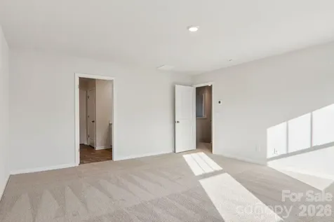 823 Adelston Lane Asheville NC 28804